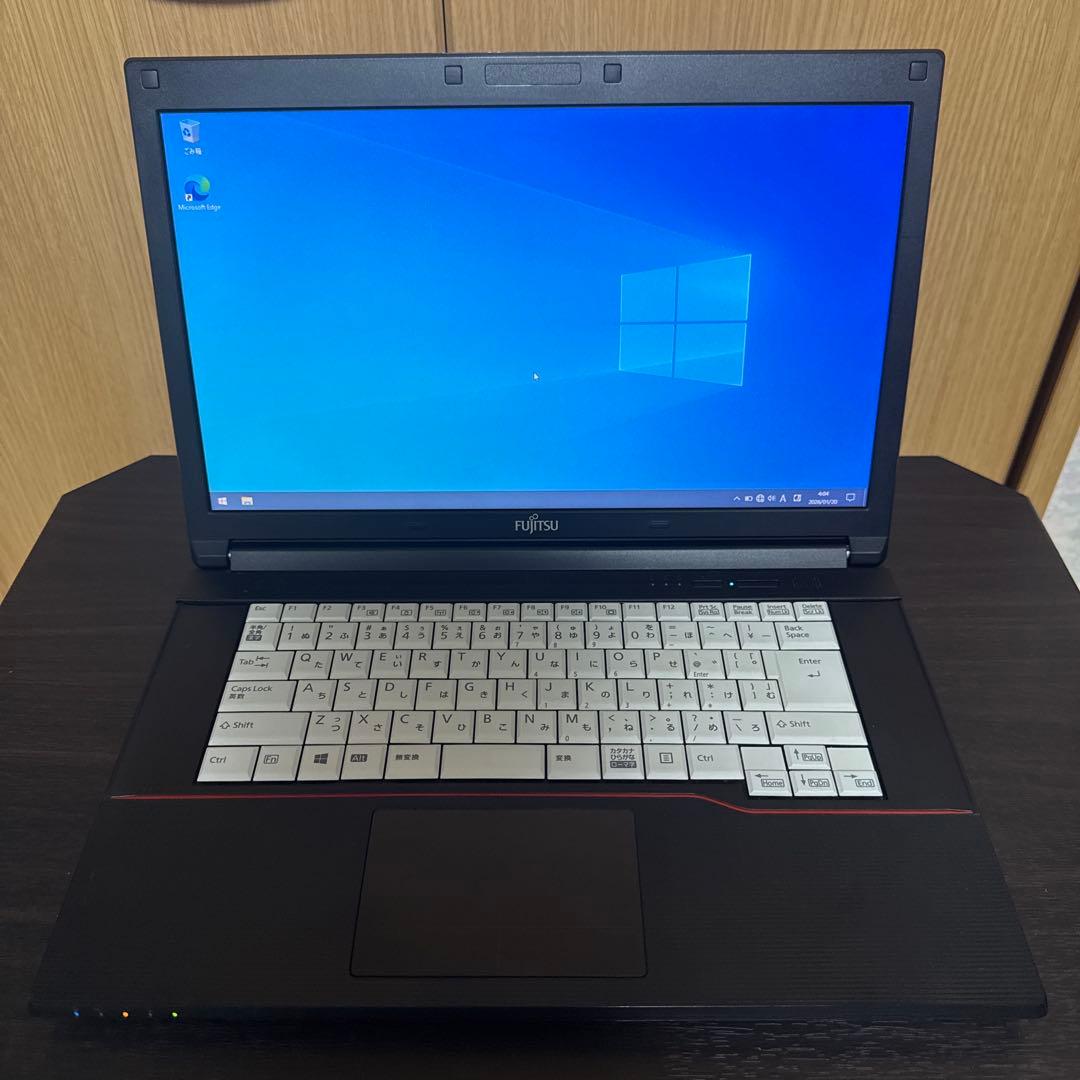 Windows10 ノートパソコン ssd Corei7 メモリ16G