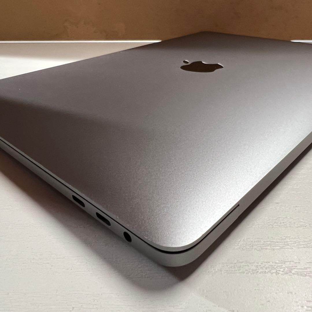 美品　MacBook Pro2020 A2251 32GB 1TB
