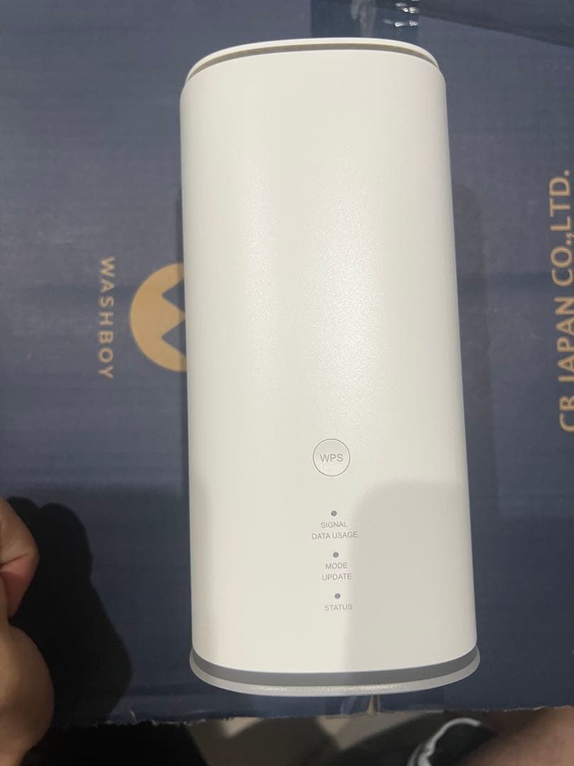 Speed Wi-Fi  5G L13 ZTR02 [ホワイト]