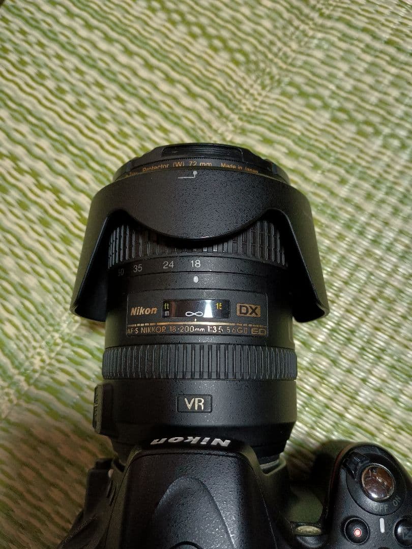 Nikon 一眼レフ 2台　レンズ18-55　18-200mm VR II
