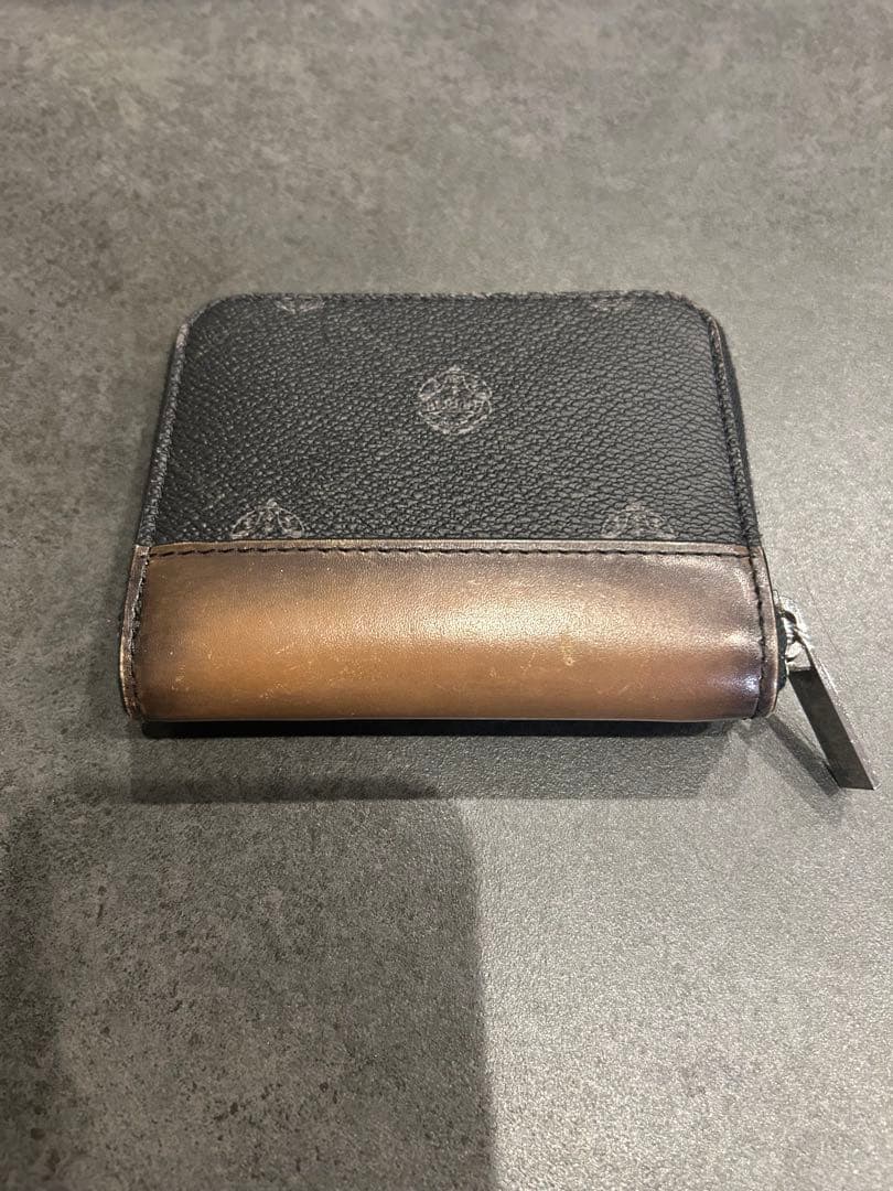 BERLUTI ブラック ケース