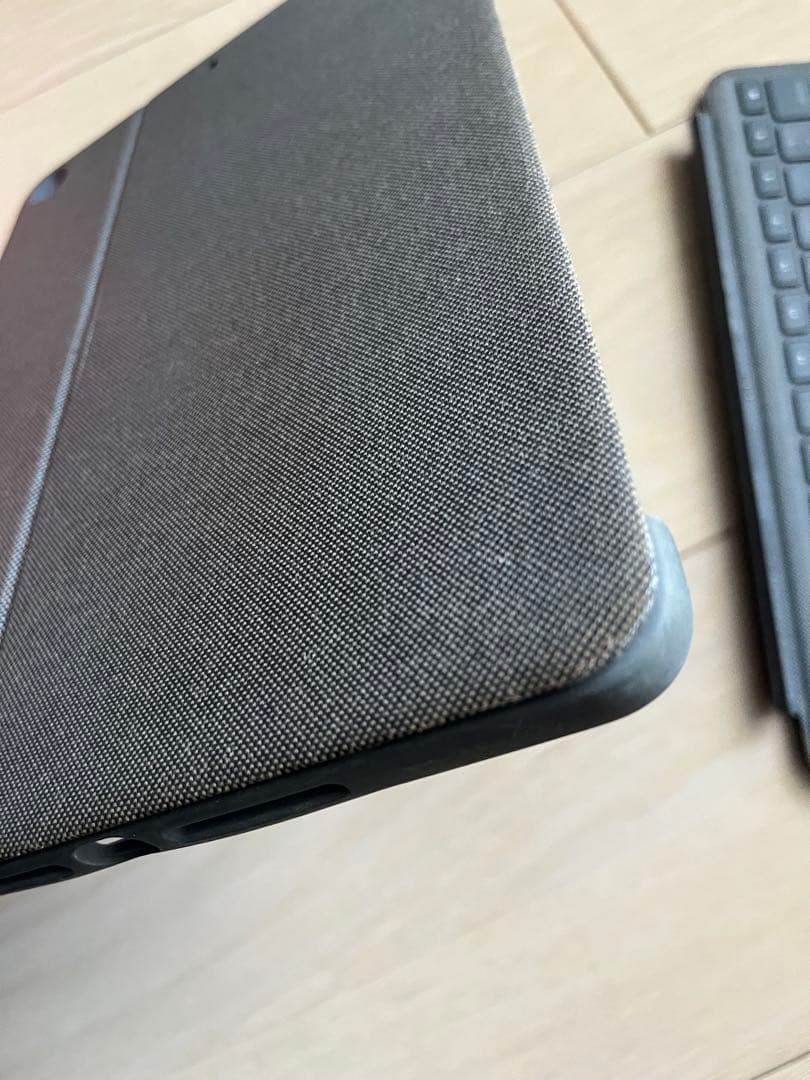 iPadアクセサリー Logicool Combo Touch for iPad