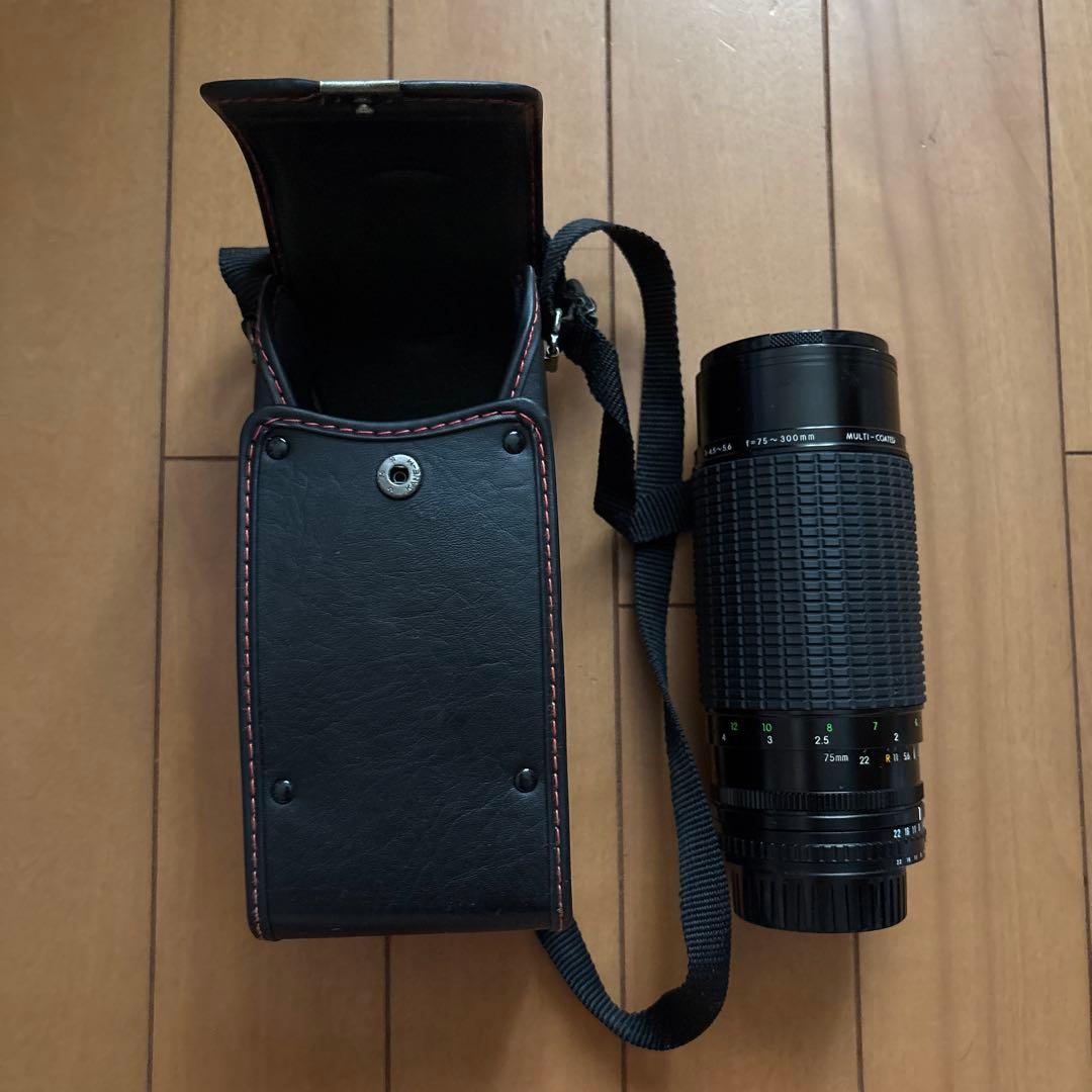 SIGMA ズームレンズとケース