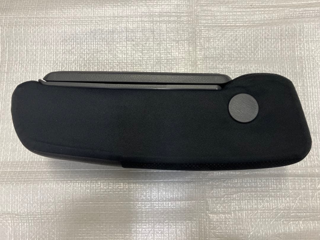 ♦︎ダイハツ★タントカスタムLA600S★純正アームレストレザー★