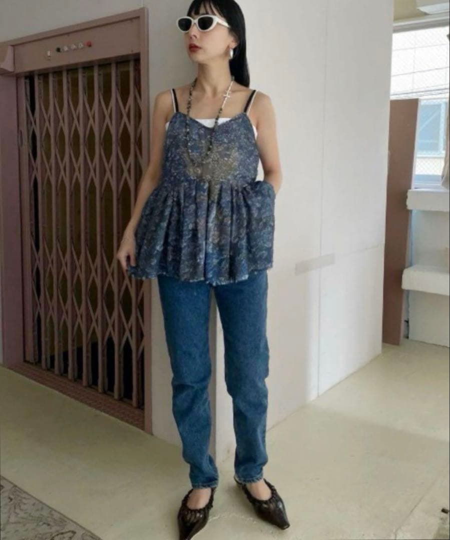 トップス MEDI RACHEL FLUFFY ART CAMISOLE PANTS