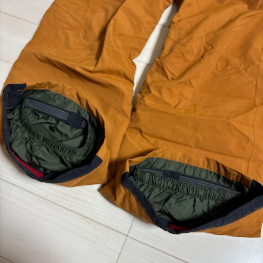 Burton kids ウェア上下セット　サイズＭ