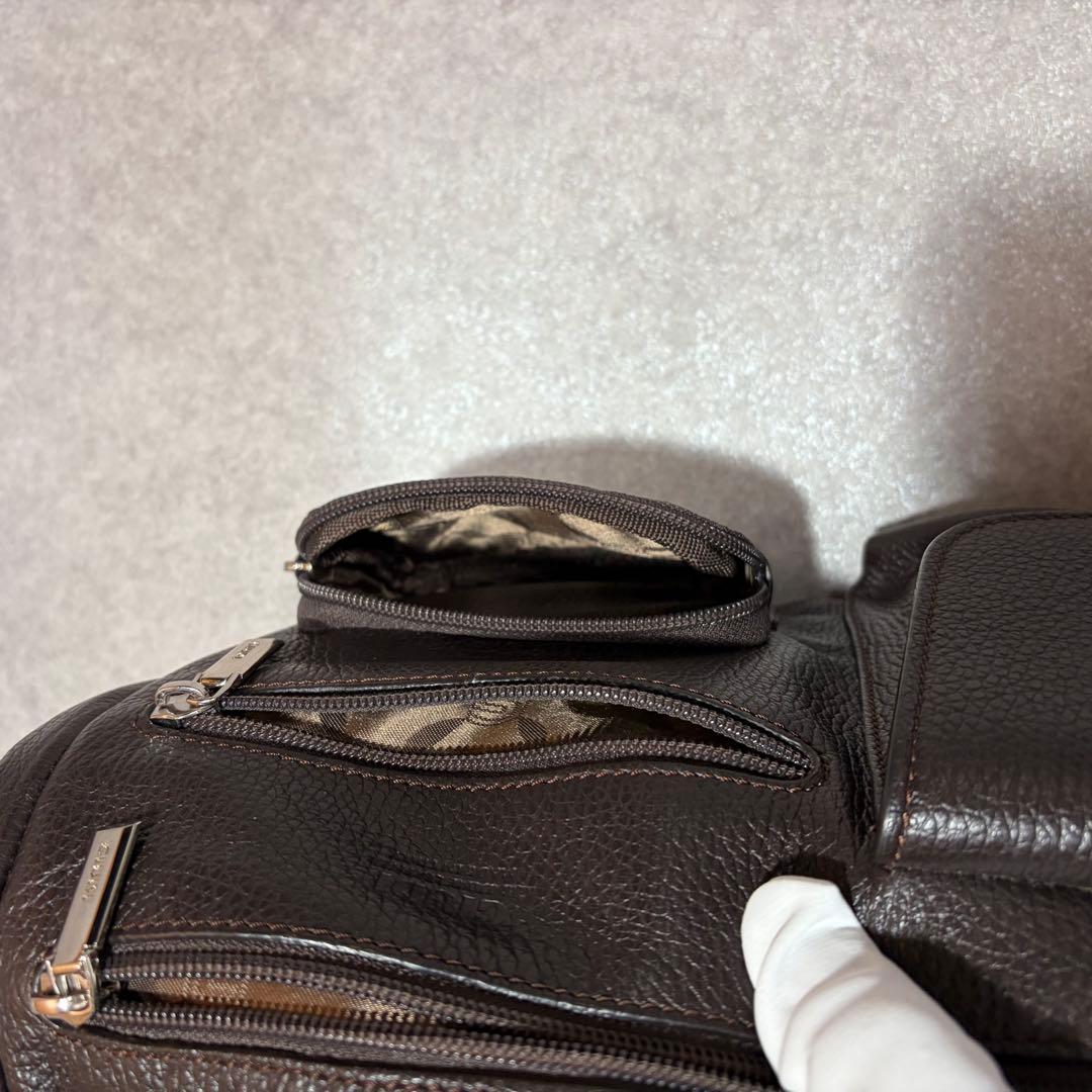 GIUDI ジウディ レザーショルダーバッグ ダークブラウン