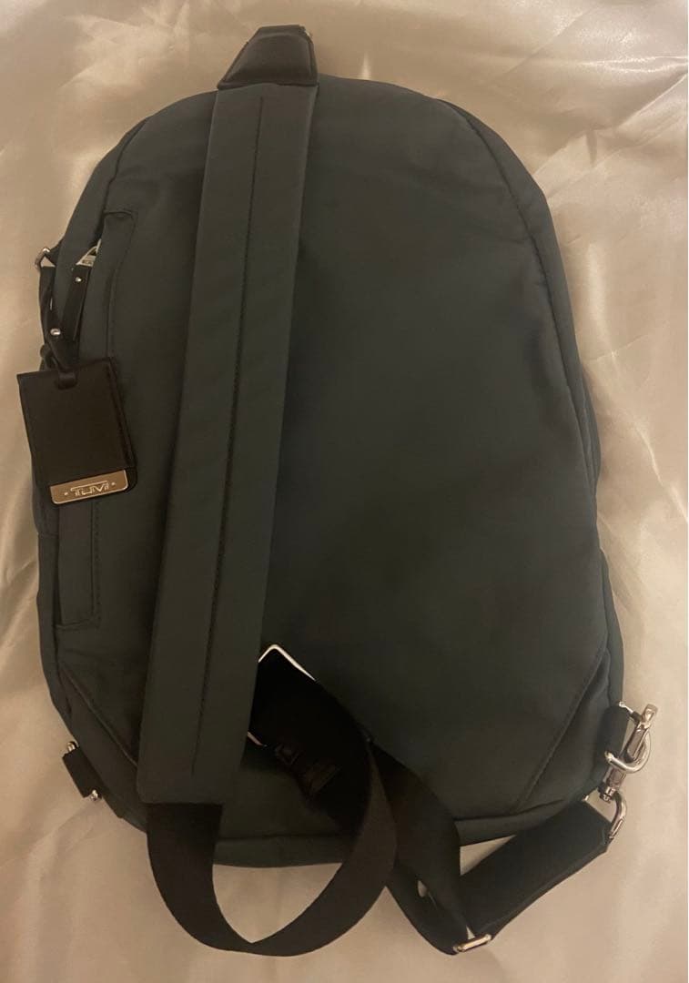 TUMI トゥミ　 ボディーバック　ワンショルダー　メンズ　レディース