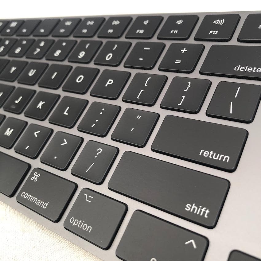 優良品｜スペースグレイ｜APPLE｜MAGIC KEYBOARD｜US配列｜純正