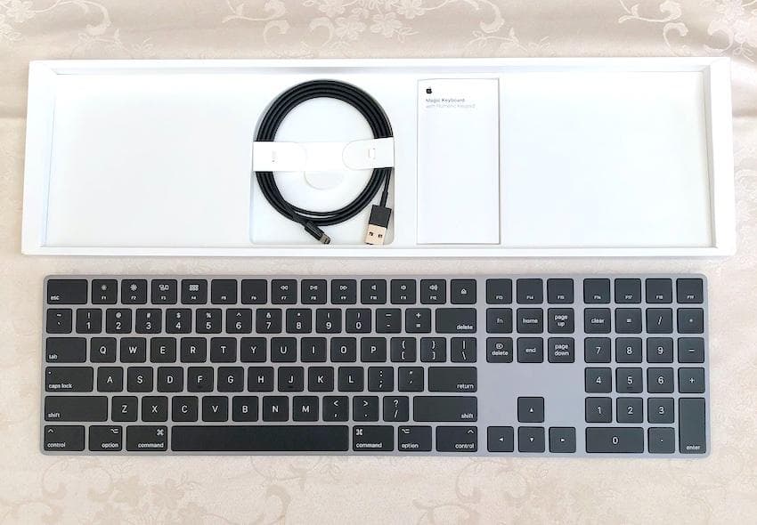 優良品｜スペースグレイ｜APPLE｜MAGIC KEYBOARD｜US配列｜純正