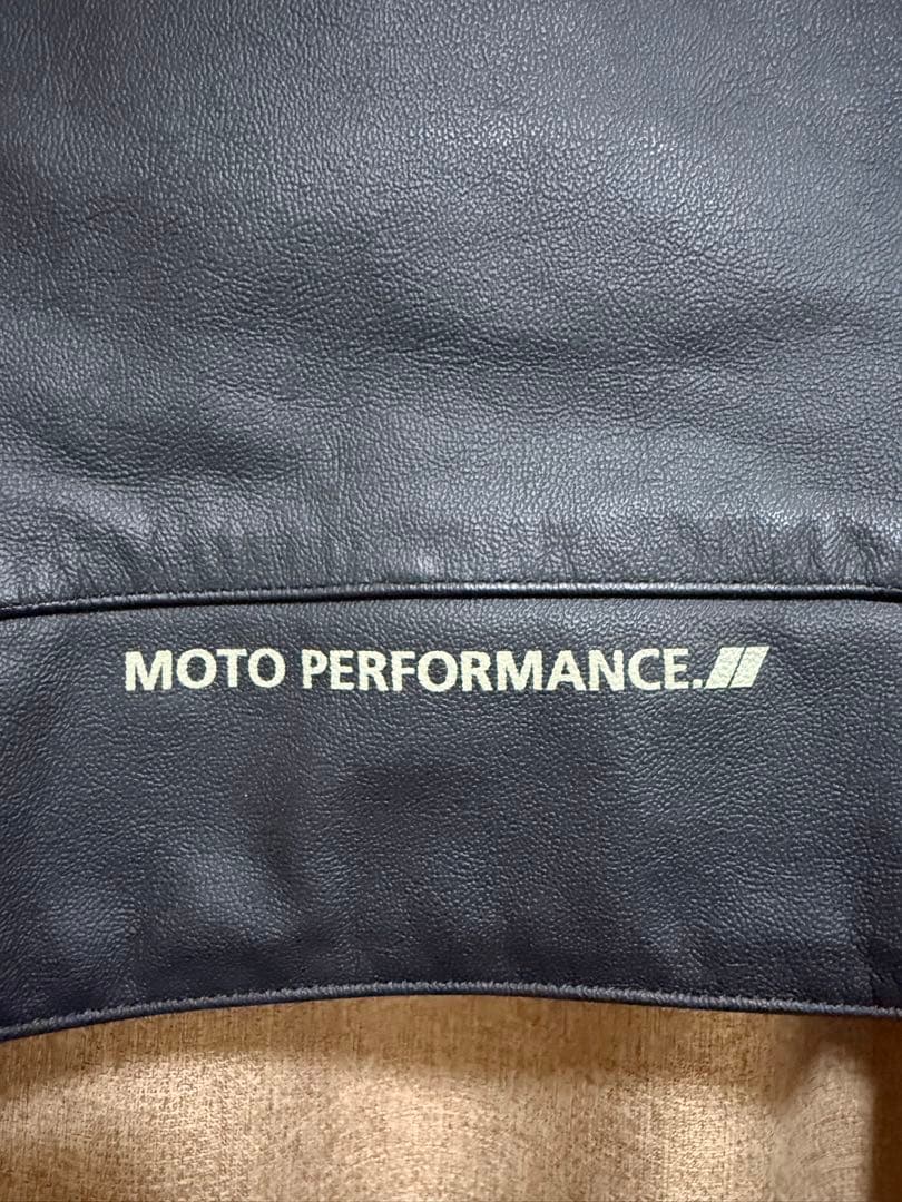 クシタニ　レザージャケット・ライダース