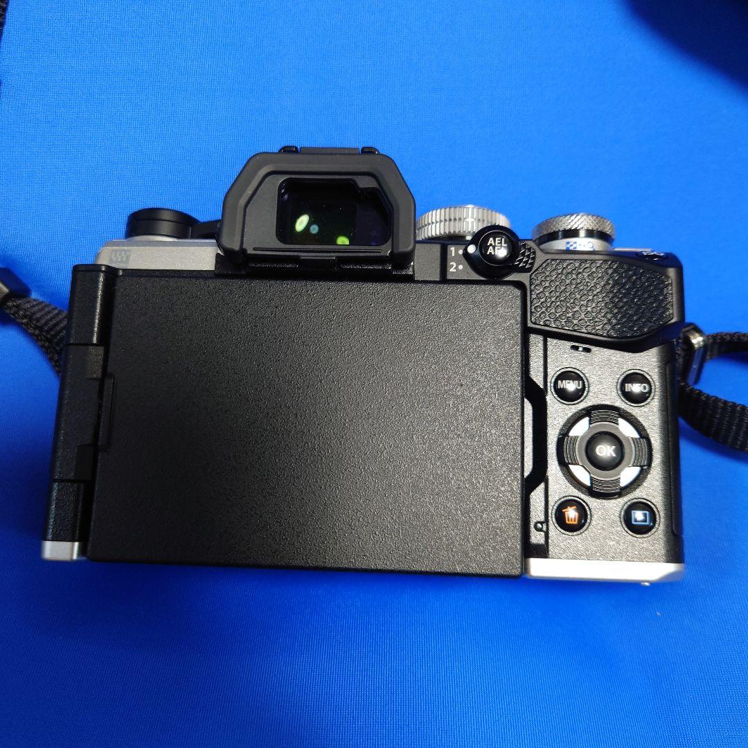 OM SYSTEM OM-5 ショット数847