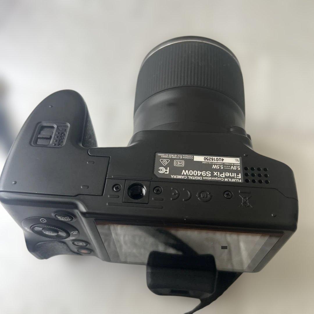 富士フイルム　FINE PIX. S9400W