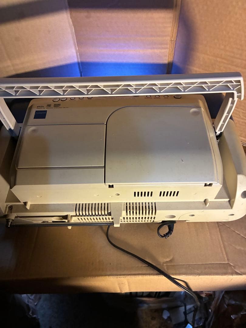 ビクターJVC　RC-G1MD-W CD-MDポータブルシステム　Clavia