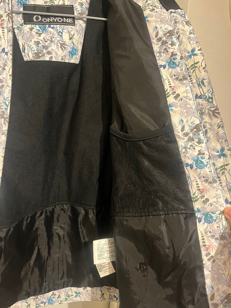 スキーウェア　上下　レディース