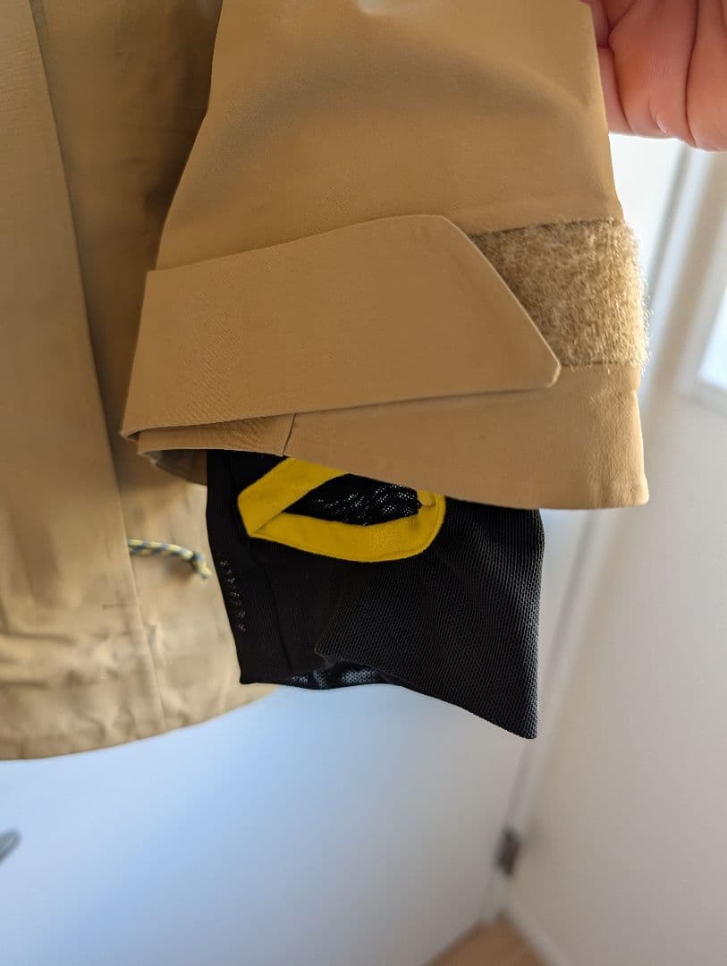 【美品】Burton [ak] HOVER GORE-TEX 3L JACKET