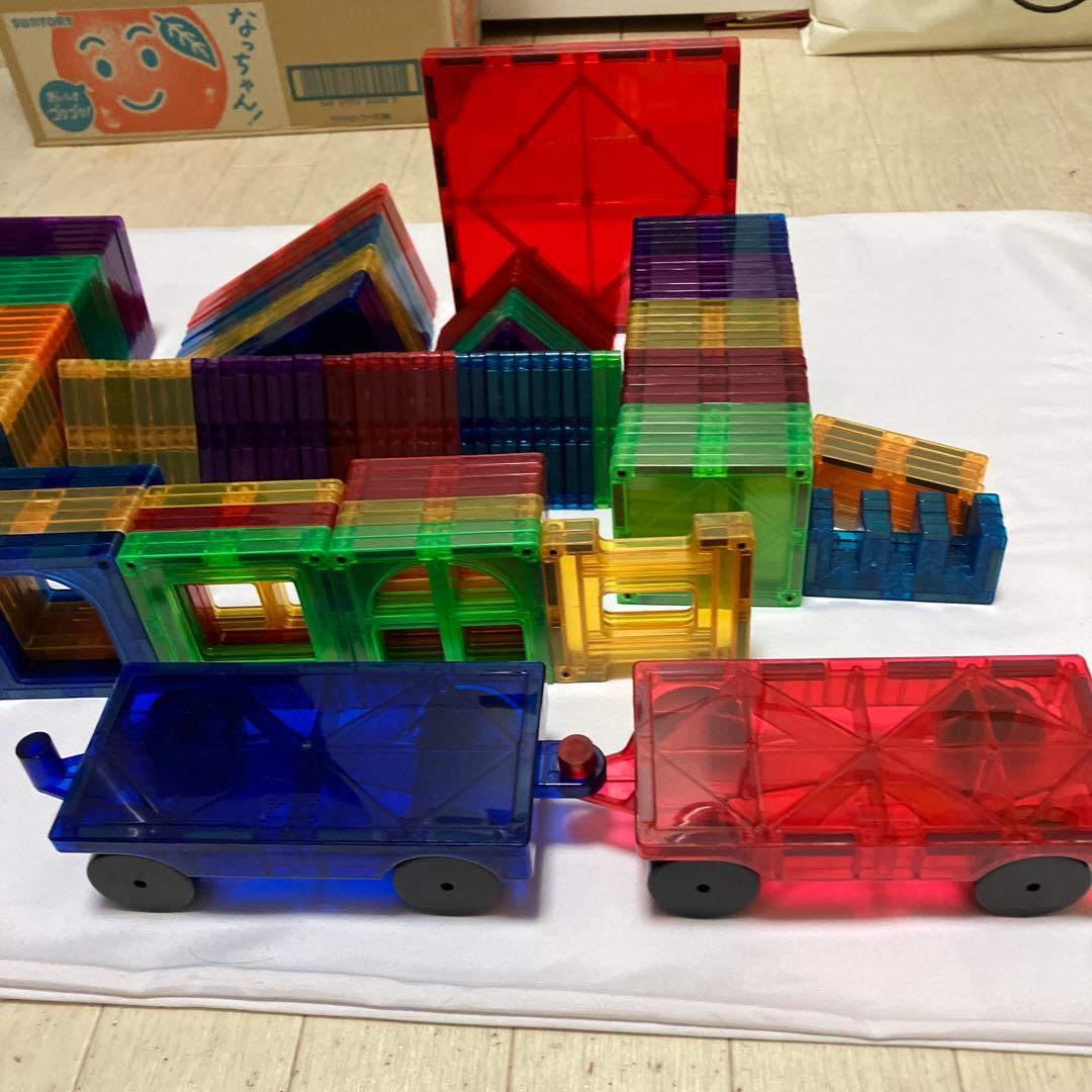 マグネットブロック　ピタゴラス互換　マグビルド　172枚と車