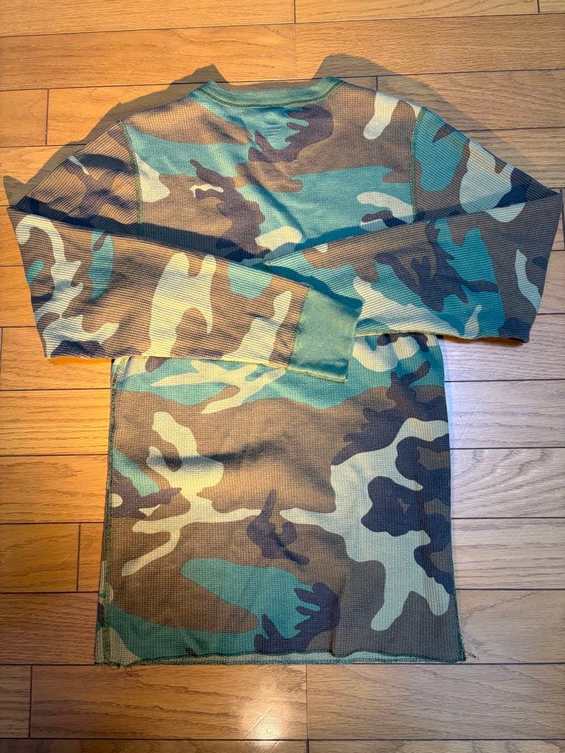 SUPREME Hanes カモフラージュ・迷彩カーキ　サーマルロンT