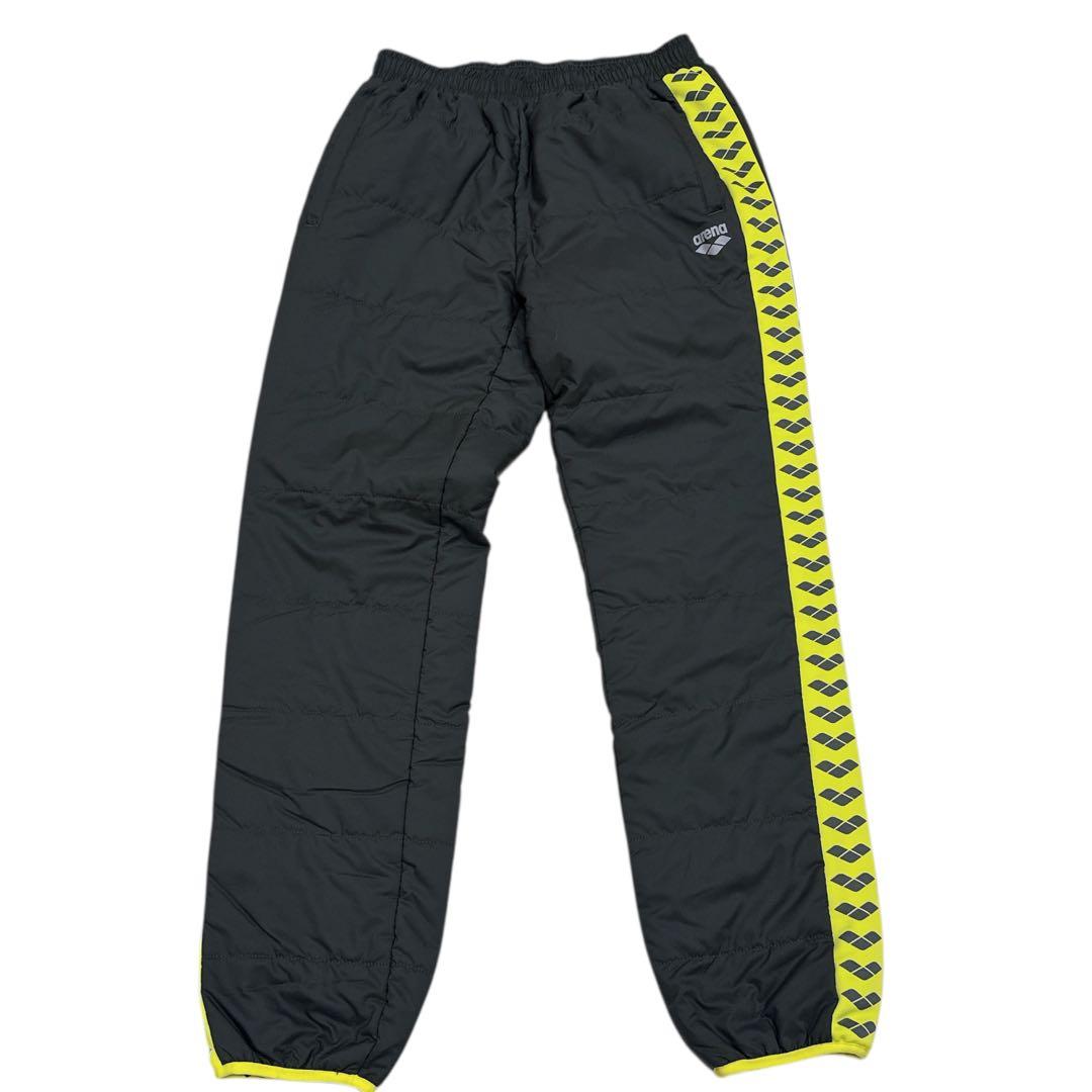 本日発送　中わた入りarena アリーナ ジャージ セットアップ 上下