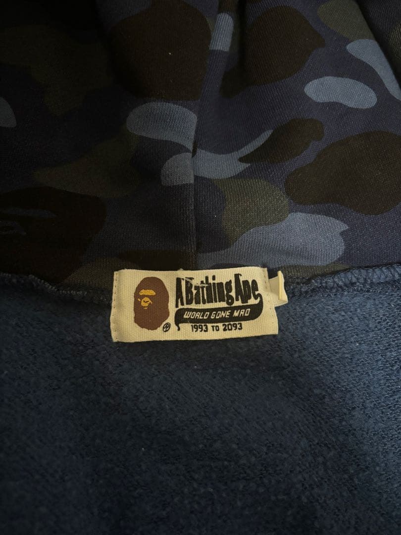激レア シャークパーカー APE BAPE エイプパーカー タグ付き 青カモ迷彩