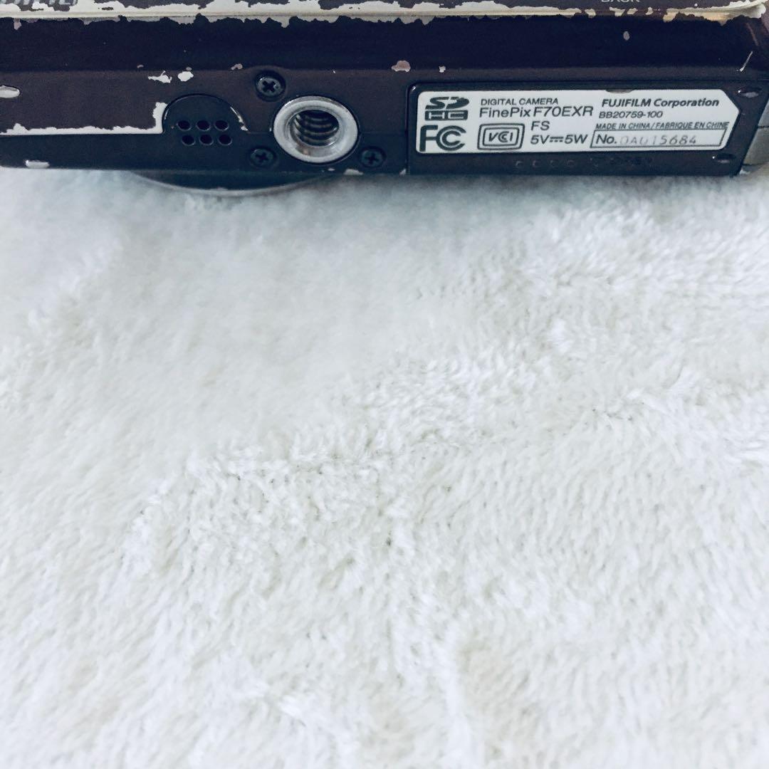 FUJIFILM FINEPIX F70EXR オールドコンデジ デジカメ