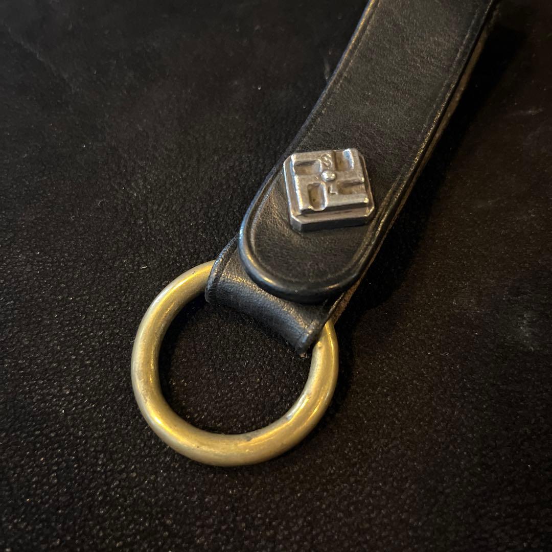 ストップライト stopLight キーホルダー レザー シルバー