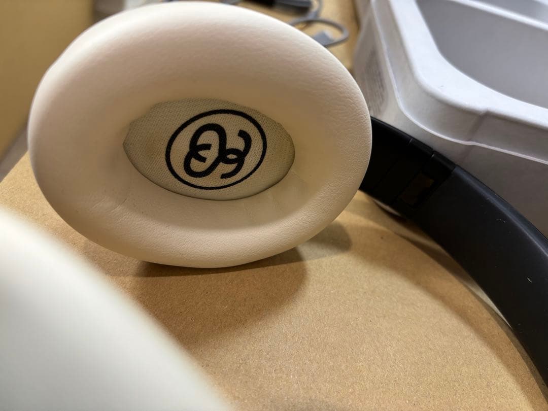 美品Stussy & Beats STUDIO PRO Headphones