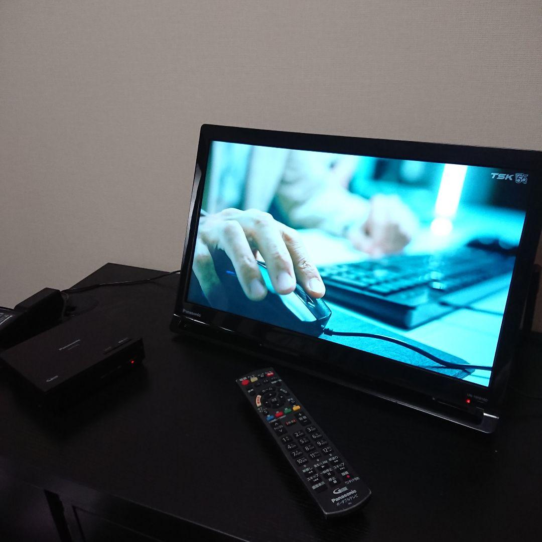 Panasonic UN-19F10D パナソニック　ビエラ　ポータブル