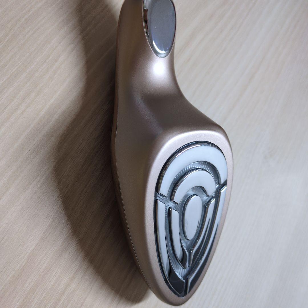 ME LA BOUM　IKKOプロデュースの美顔器一万円台で購入可能！！