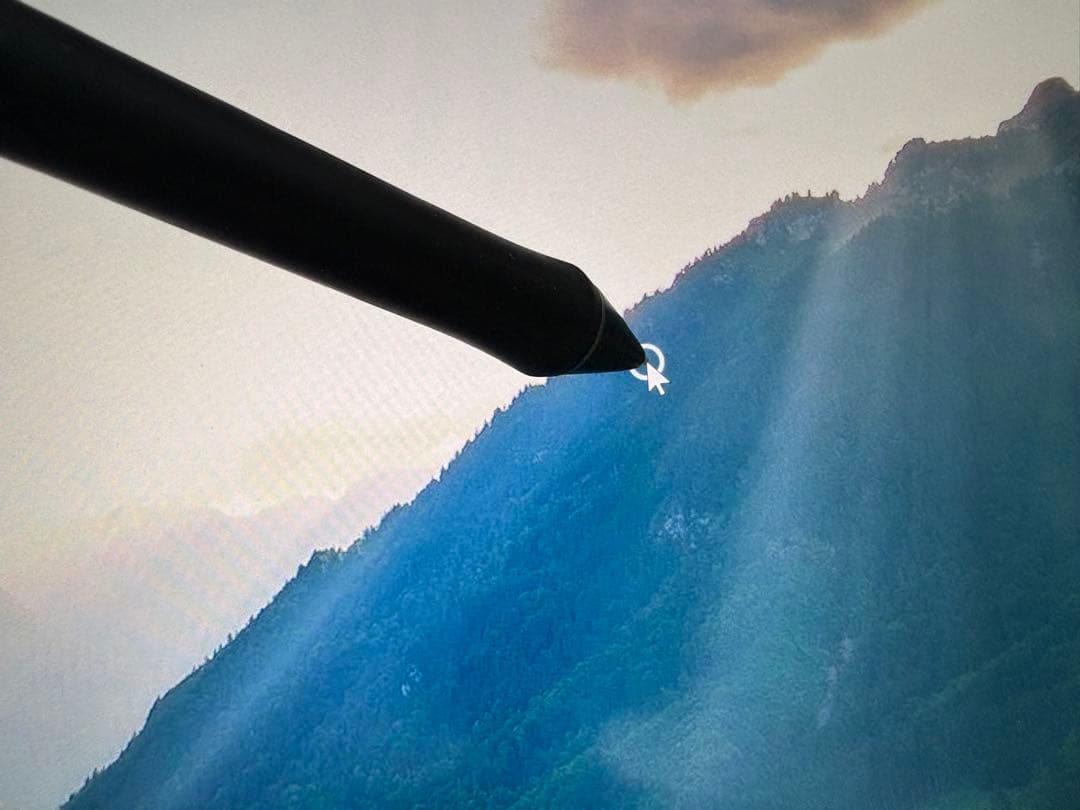 液タブ・ペンタブ Wacom Cintiq Pro 24 DTK-2420K + Flex Arm