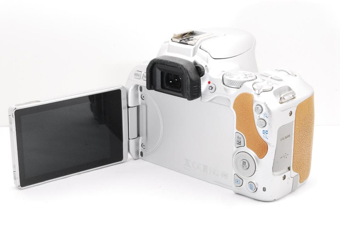 希少シルバーカラー Canon EOS kiss x9 Wi-Fi機能搭載！