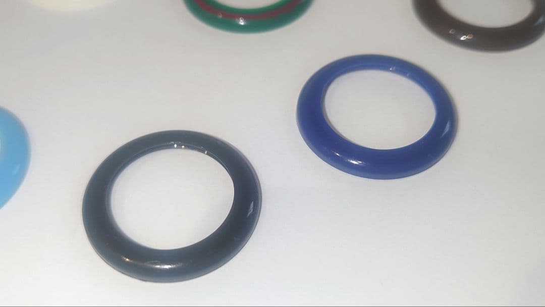 GUCCI レディース腕時計 ゴールド チェンジベゼル 12色