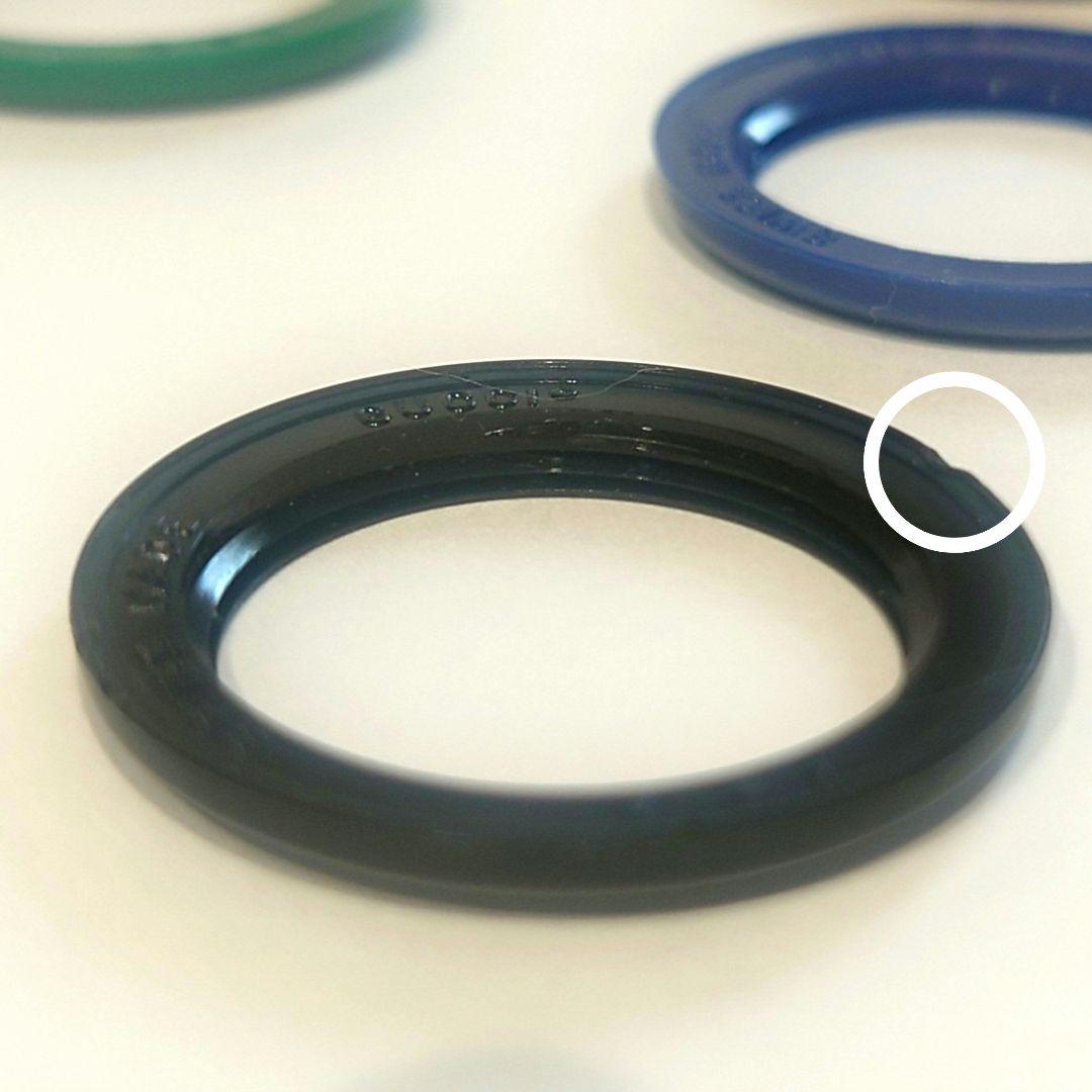 GUCCI レディース腕時計 ゴールド チェンジベゼル 12色