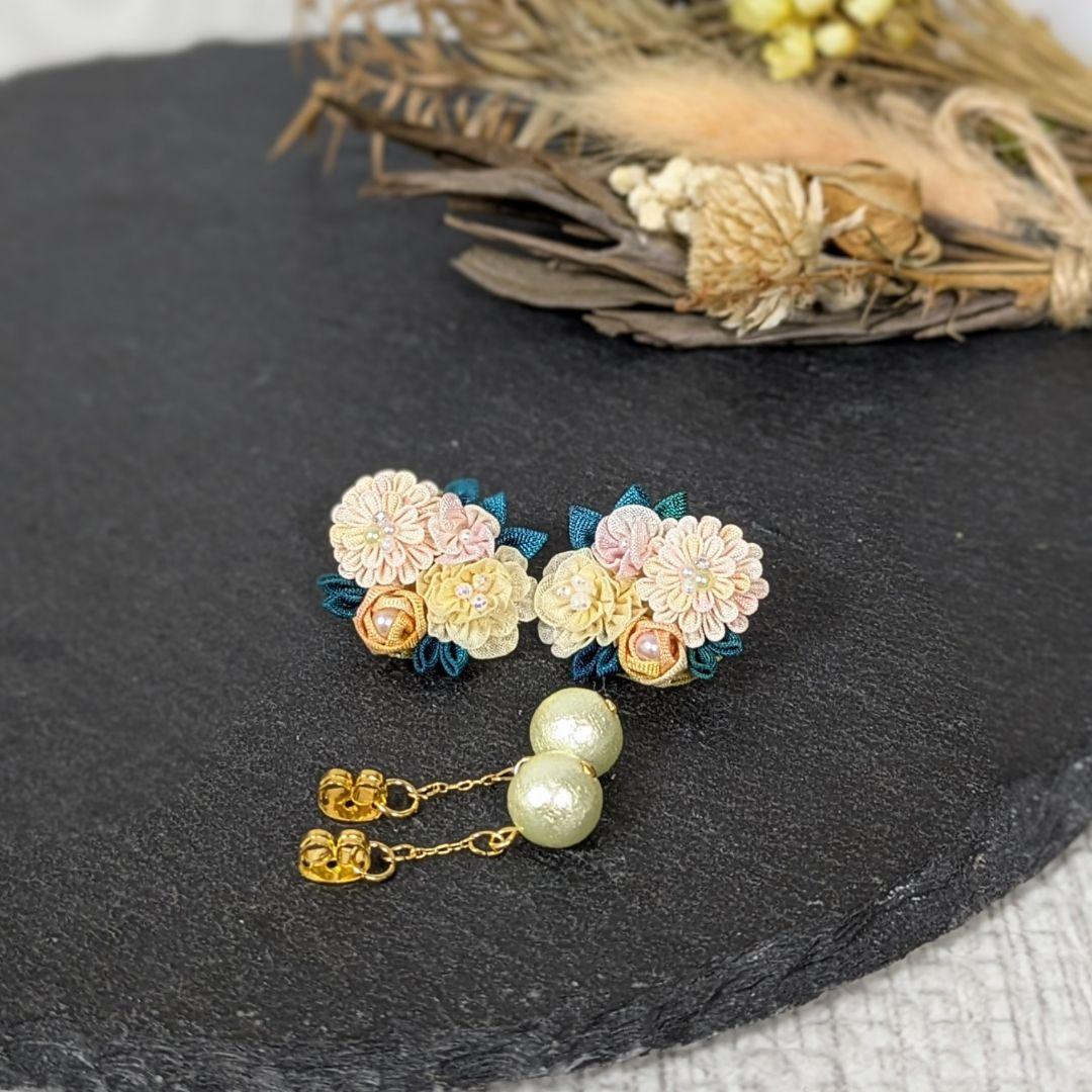 【オーダー】　つまみ細工　ピアス　②ピンク黄丸　半クス　金属アレルギ　 絹