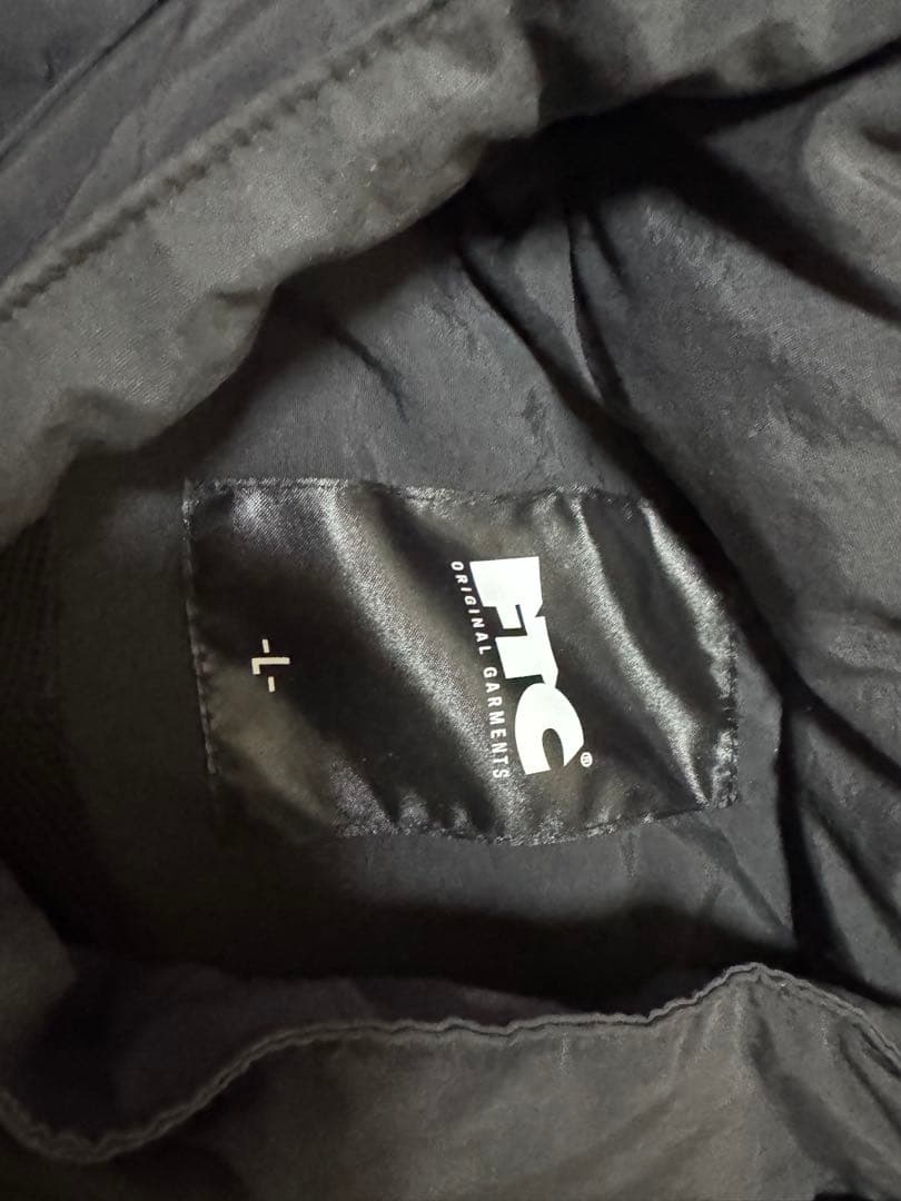 FTC ブラック ナイロンジャケット Lサイズ