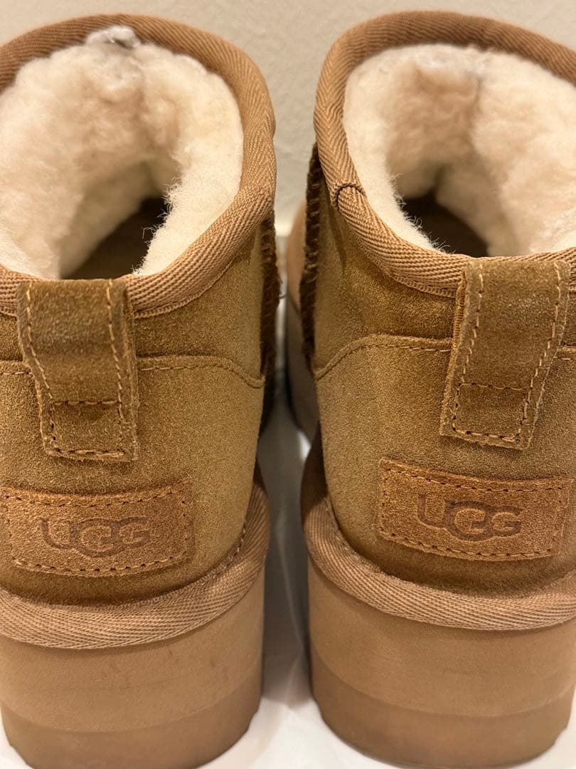 UGG クラシックウルトラミニ プラットフォーム ブーツ 23センチ