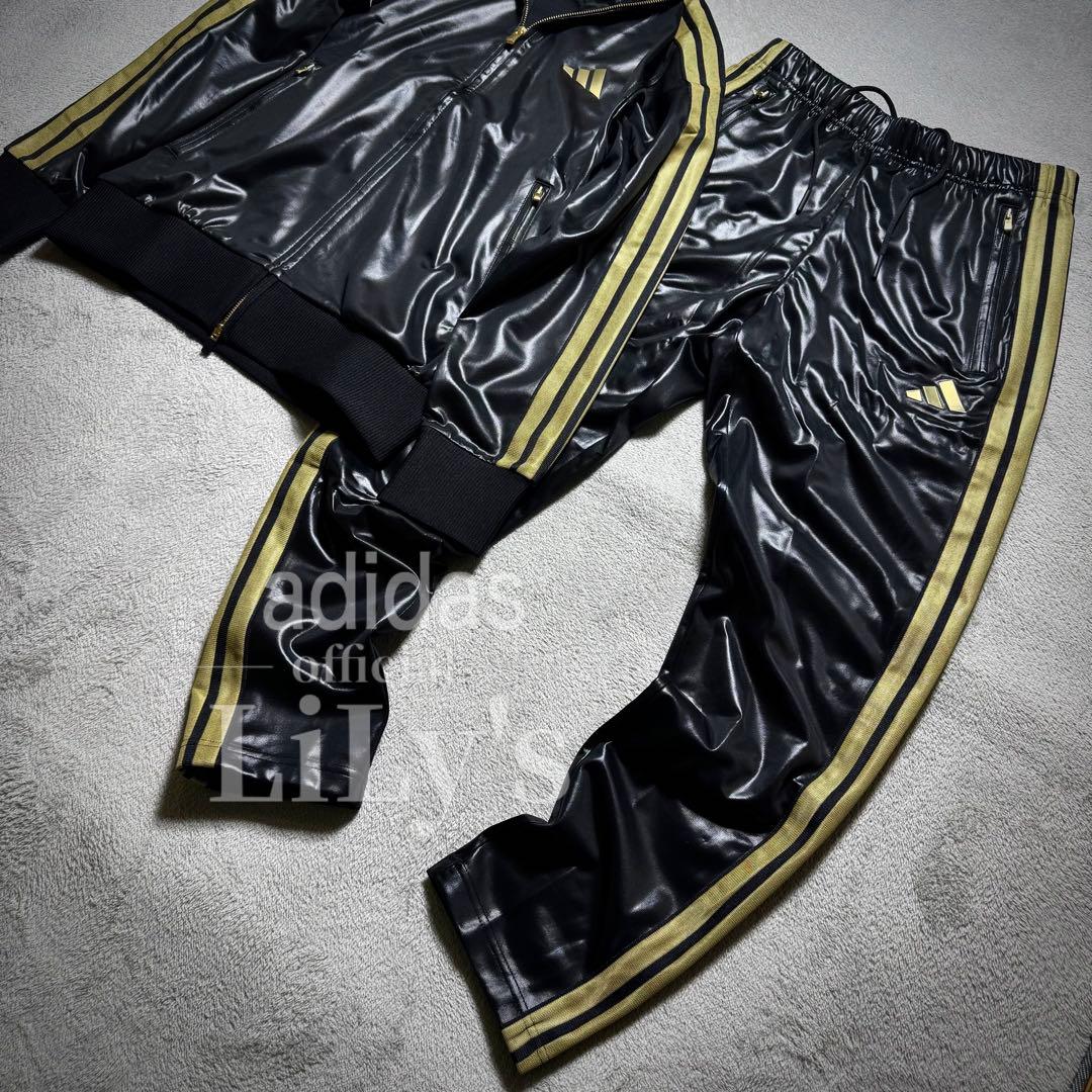【Ｍサイズ】アディダス　上下セットアップ　黒金　新品未使用　定価22,550円