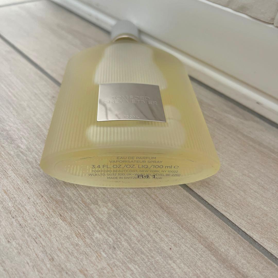 TOM FORD 香水　GREY VETIVER 100ml