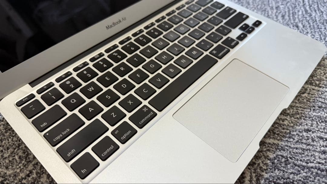 【美品】Apple MacBook Air 本体