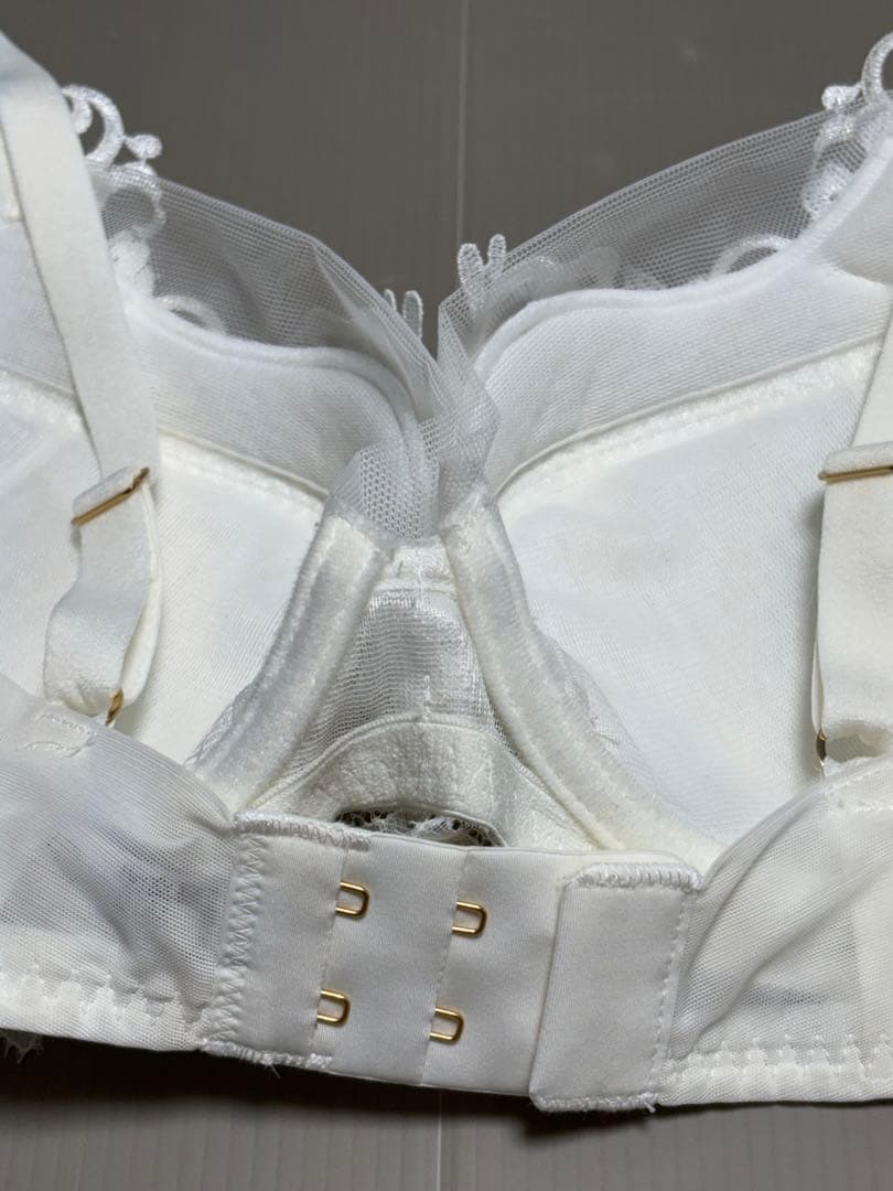 ワコール　Yue ブラジャー　BJP444 F65