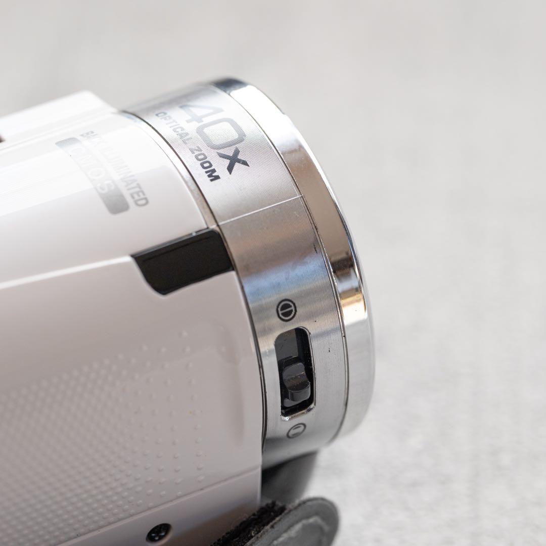 ビデオカメラ JVC Everio GZ-HM33-w