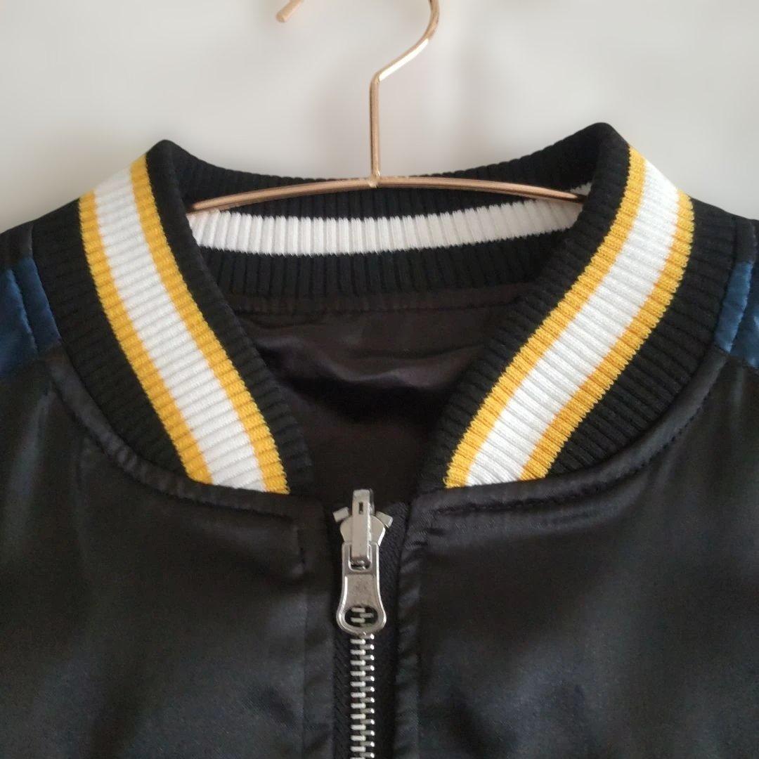 美品　抜刀娘　刺繍入りサテン スカジャン リバーシブル　M　メンズ&レディース