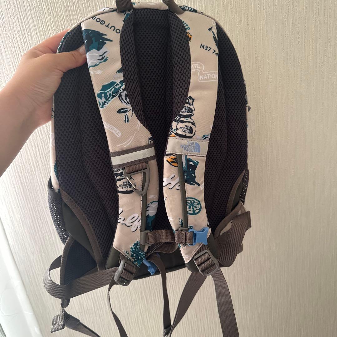 ノースフェイスリュックキッズ新品