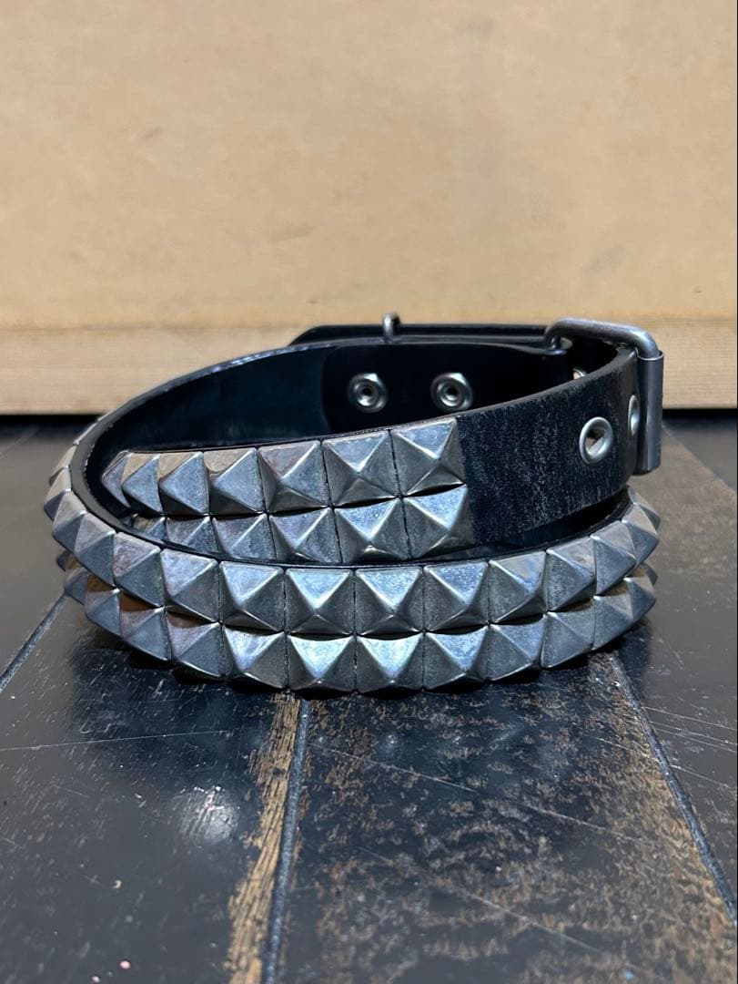 666 2連ピラミッドベルト スタッズベルト M 全長97cm