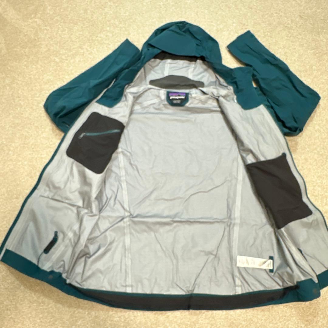 patagonia スノーボードウェア ジャケットとパンツセット