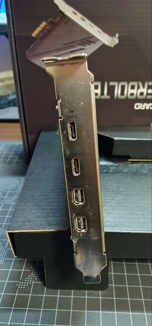 ASUS ThunderboltEX 4 拡張カード