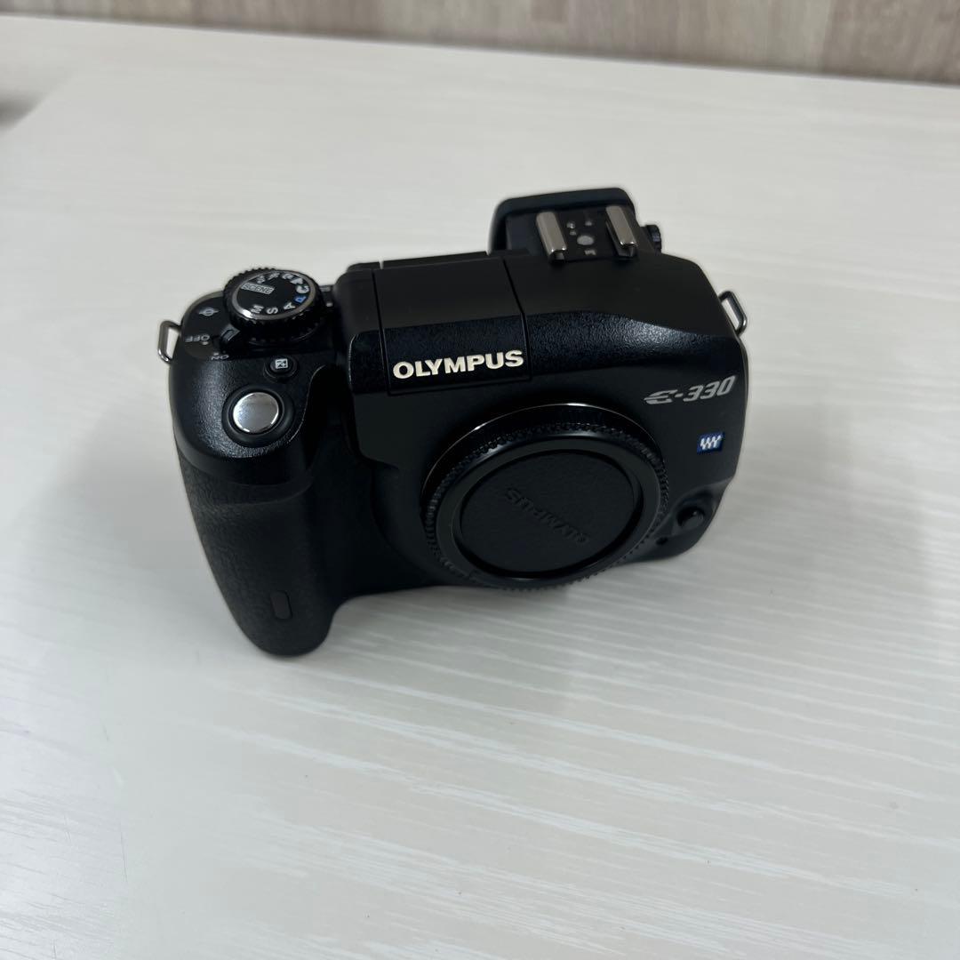 OLYMPUS E-330 デジタル一眼レフカメラ