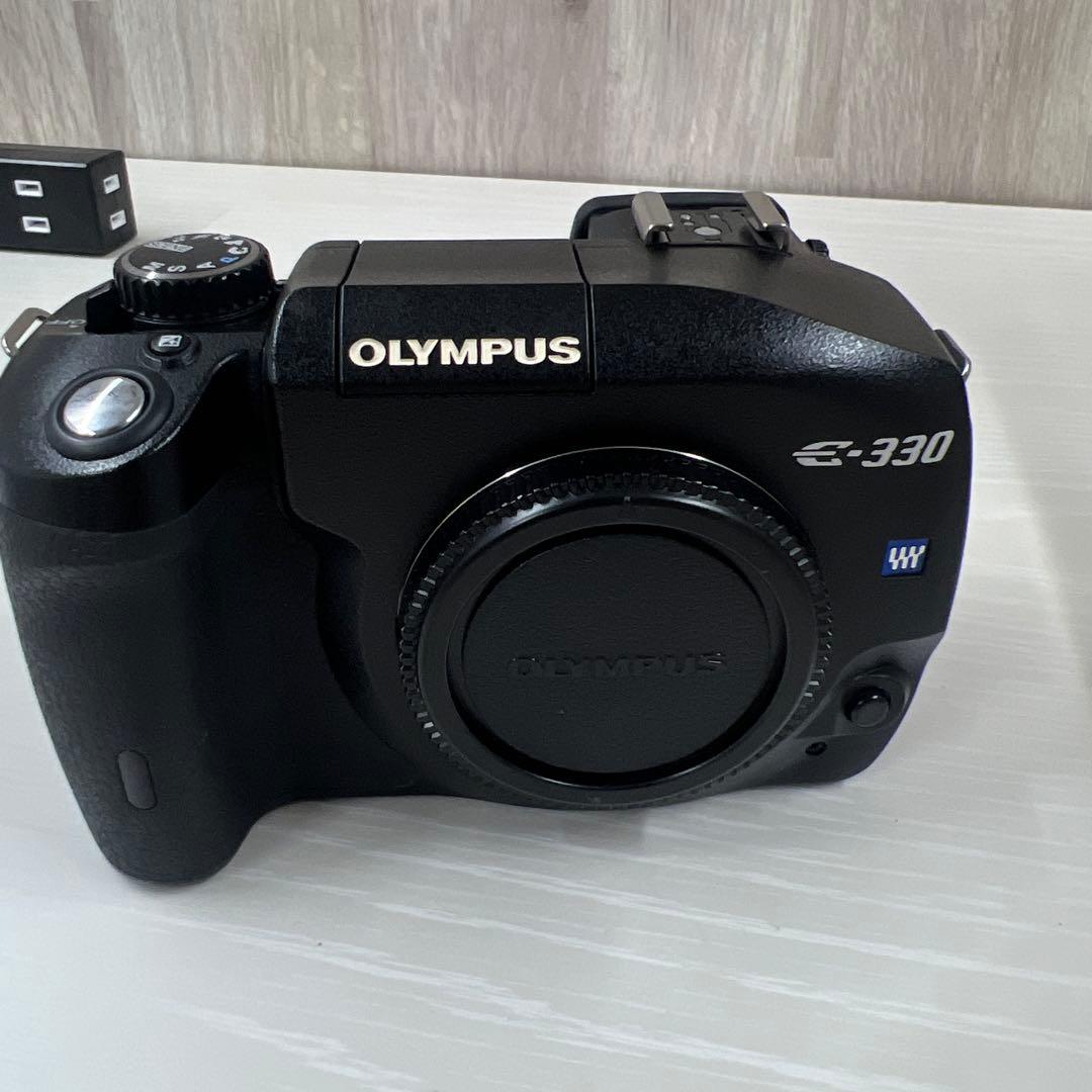 OLYMPUS E-330 デジタル一眼レフカメラ