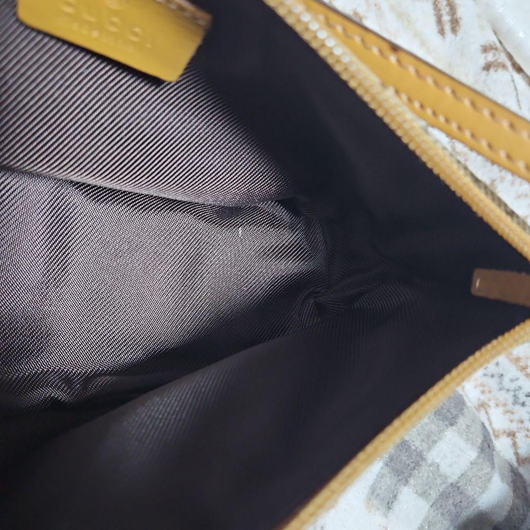 P*e様 GUCCI ベージュ GGパターン ハンドバッグ