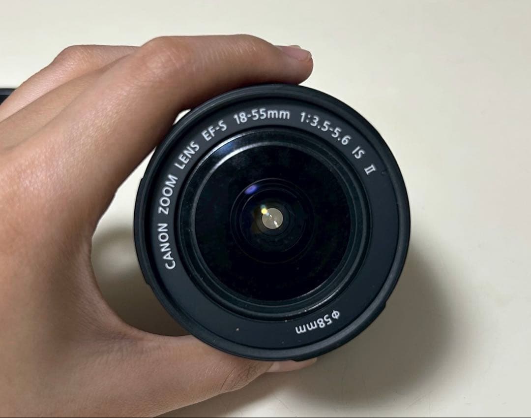 Canon EOS Kiss X4デジタル一眼レフ 2本レンズ付き